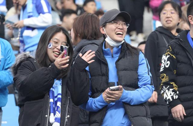 悟空体育-赛场风云再起,促使球迷狂欢