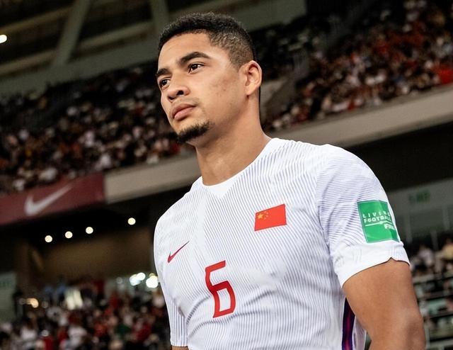 申花客场力擒上港,遭遇重创 申花客场力擒上港,遭遇重创