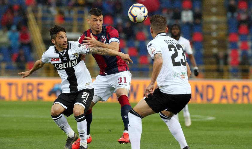 博洛尼亚主场不敌乌迪内斯,遭遇连败 博洛尼亚主场不敌乌迪内斯,遭遇连败