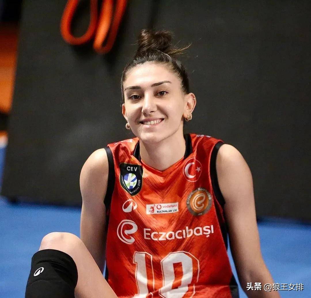 悟空体育-伊朗女足实力出众,锁定决赛