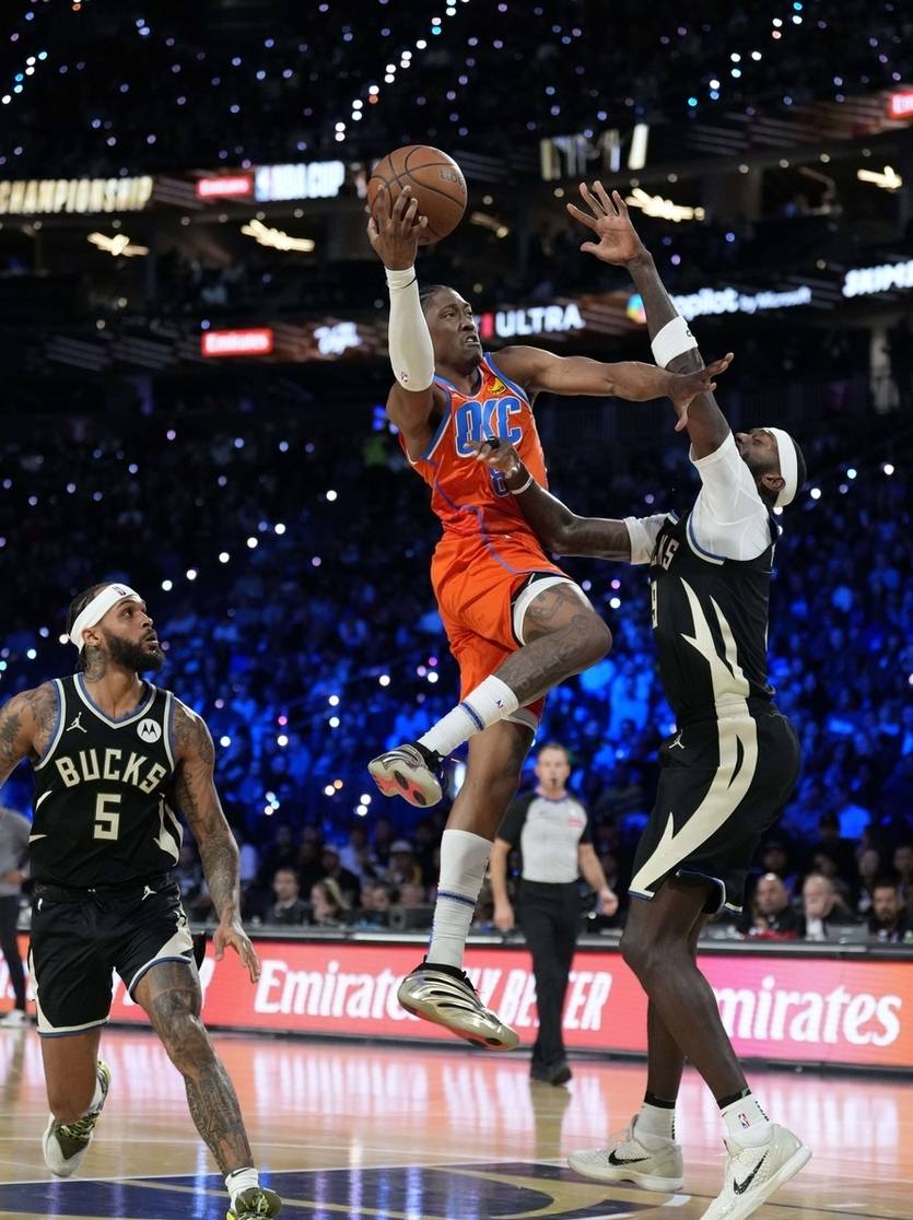 雄鹿球员赛季首次单场砍下30+得分 雄鹿球员赛季首次单场砍下30+得分