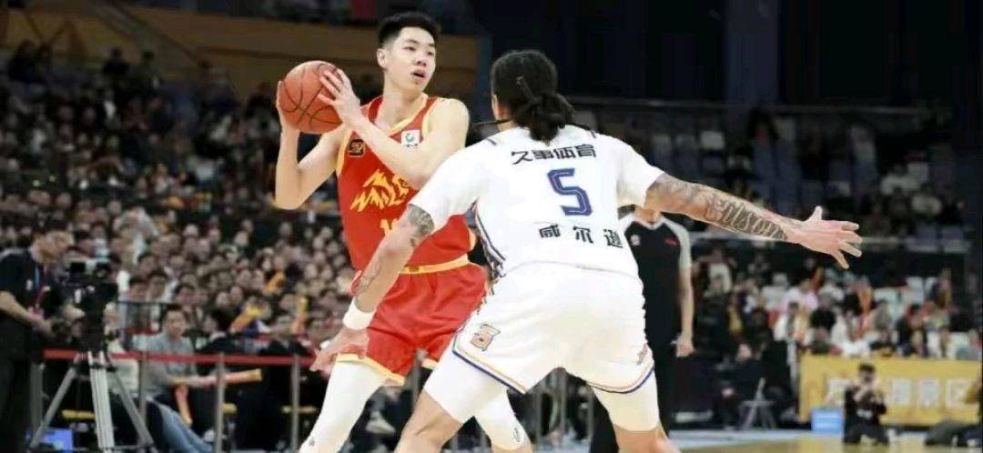 悟空体育官方网站-比赛中出现的惊险瞬间让人意犹未尽