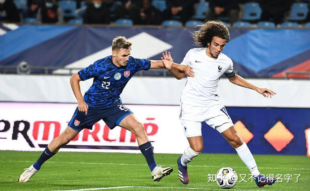 悟空体育官网-意大利与波兰在欧预赛中互交白卷