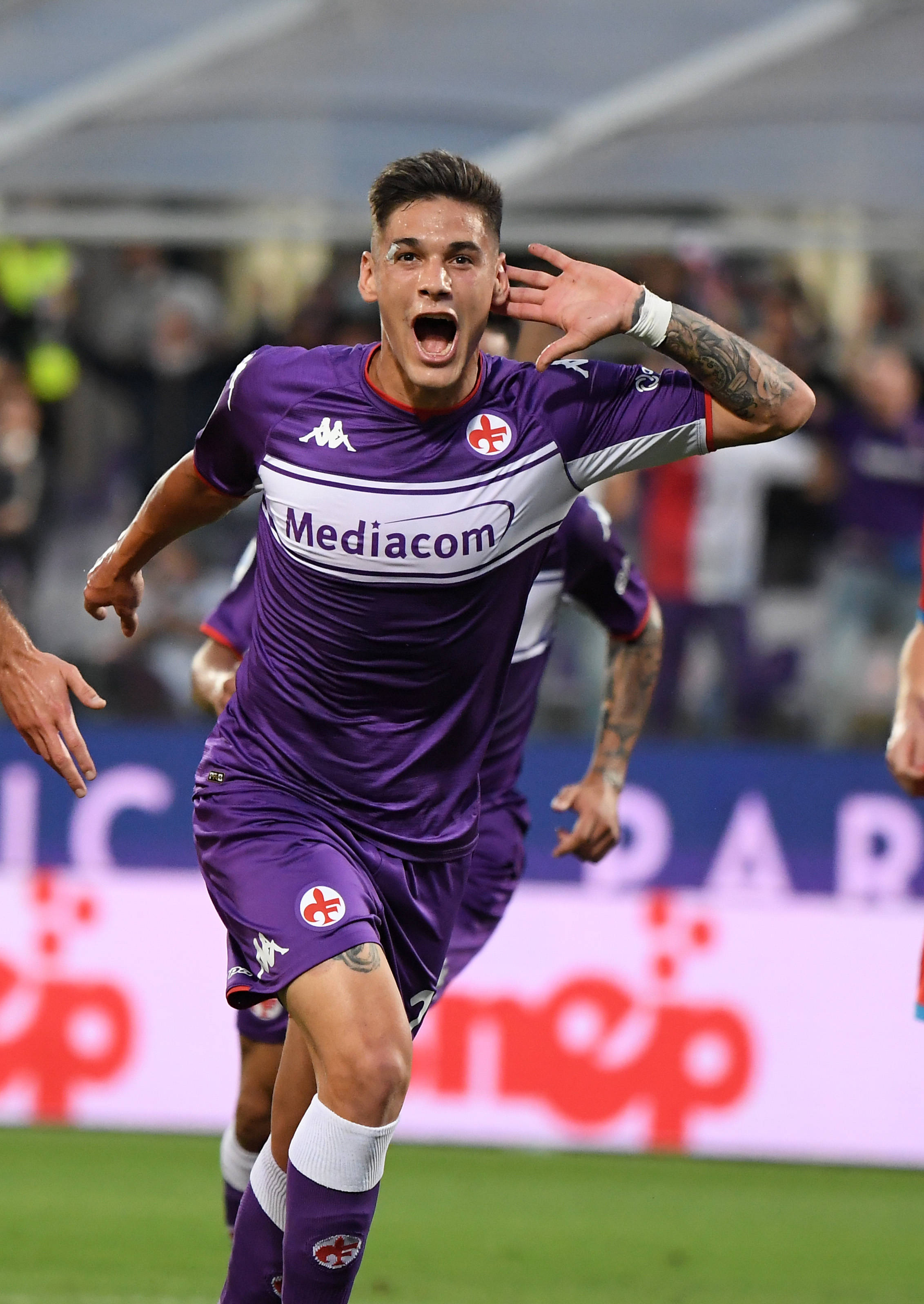 悟空体育-那不勒斯客场大胜,豪取三分