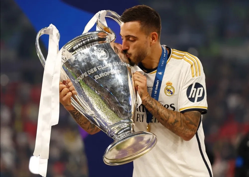 悟空体育-皇家马德里全力拼搏,争夺冠军荣耀