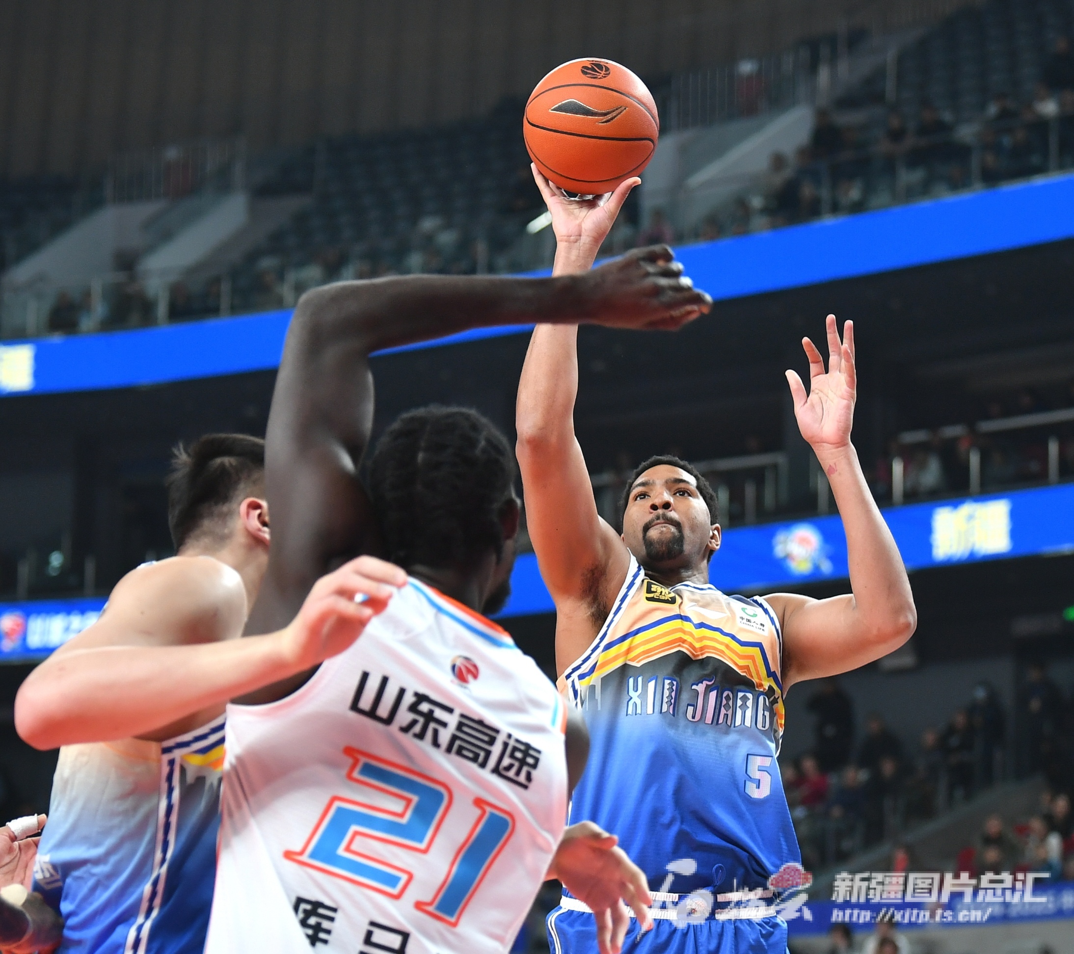 悟空体育官网-乌鲁木齐队将对阵酒泉兴隆,谁能笑到最后