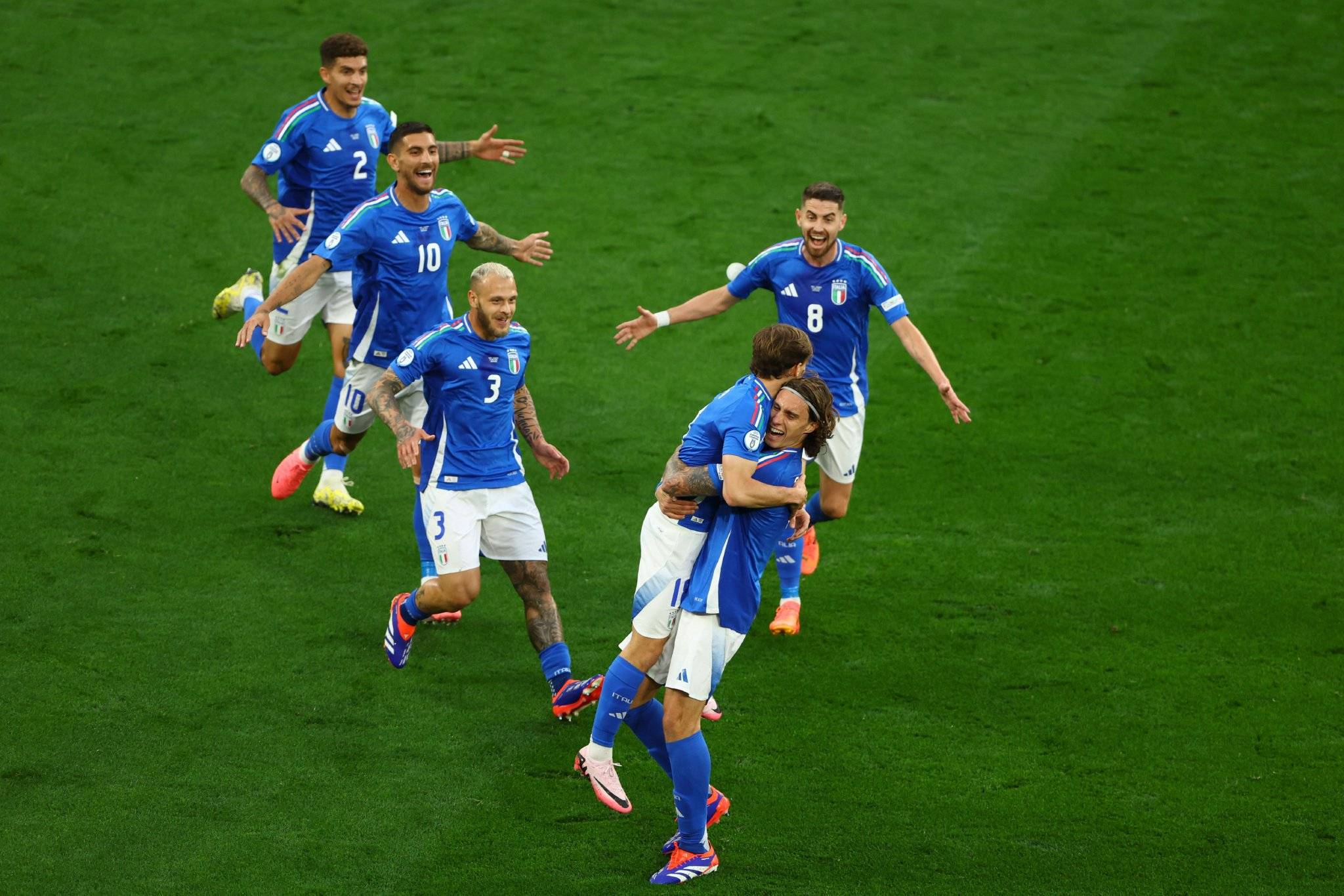 悟空体育官方网站-波兰横扫保加利亚,成功晋级欧预赛半决赛