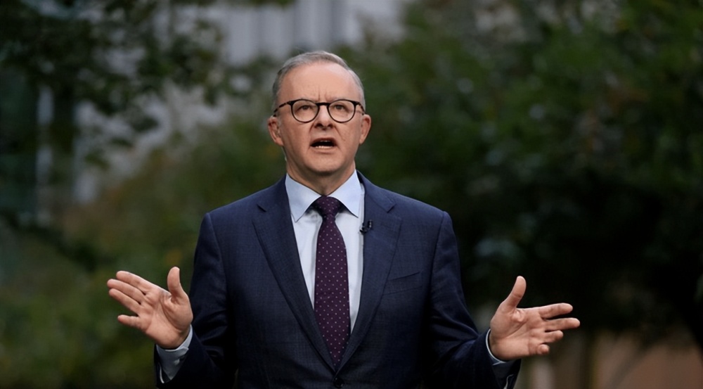 悟空体育-尼斯主场失利,遭遇反复无常