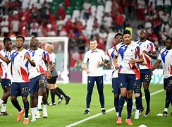 弗文突尼斯一举夺魁,获得胜利 弗文突尼斯一举夺魁,获得胜利