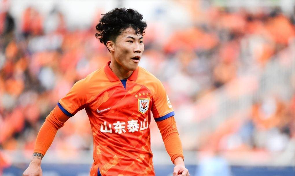 悟空体育官网-山东鲁能击败河南嵩山龙门,积分逐渐攀升