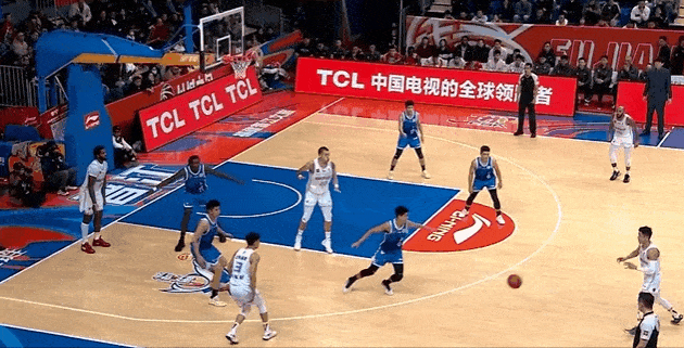 山东男篮与福建队的比赛精彩异常 山东男篮与福建队的比赛精彩异常