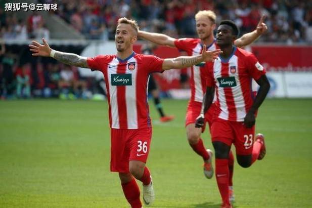 霍芬海姆客场领先一球,全取三分胜利 霍芬海姆客场领先一球,全取三分胜利