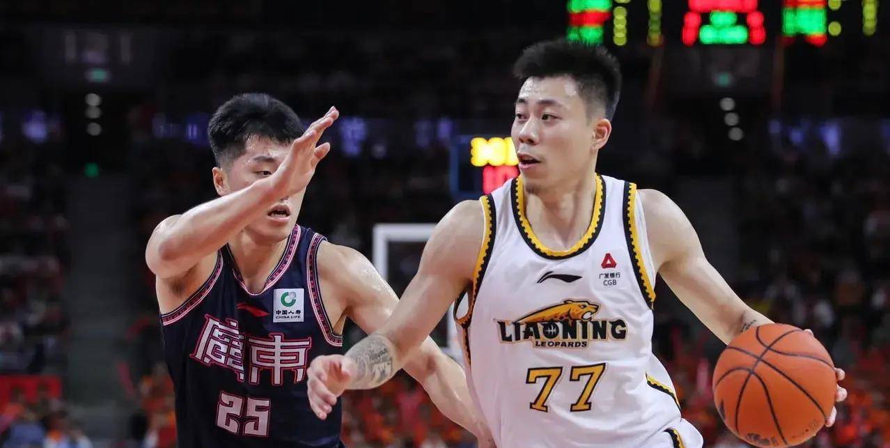 悟空体育官网-辽宁男篮主场败北,球队备受挫折