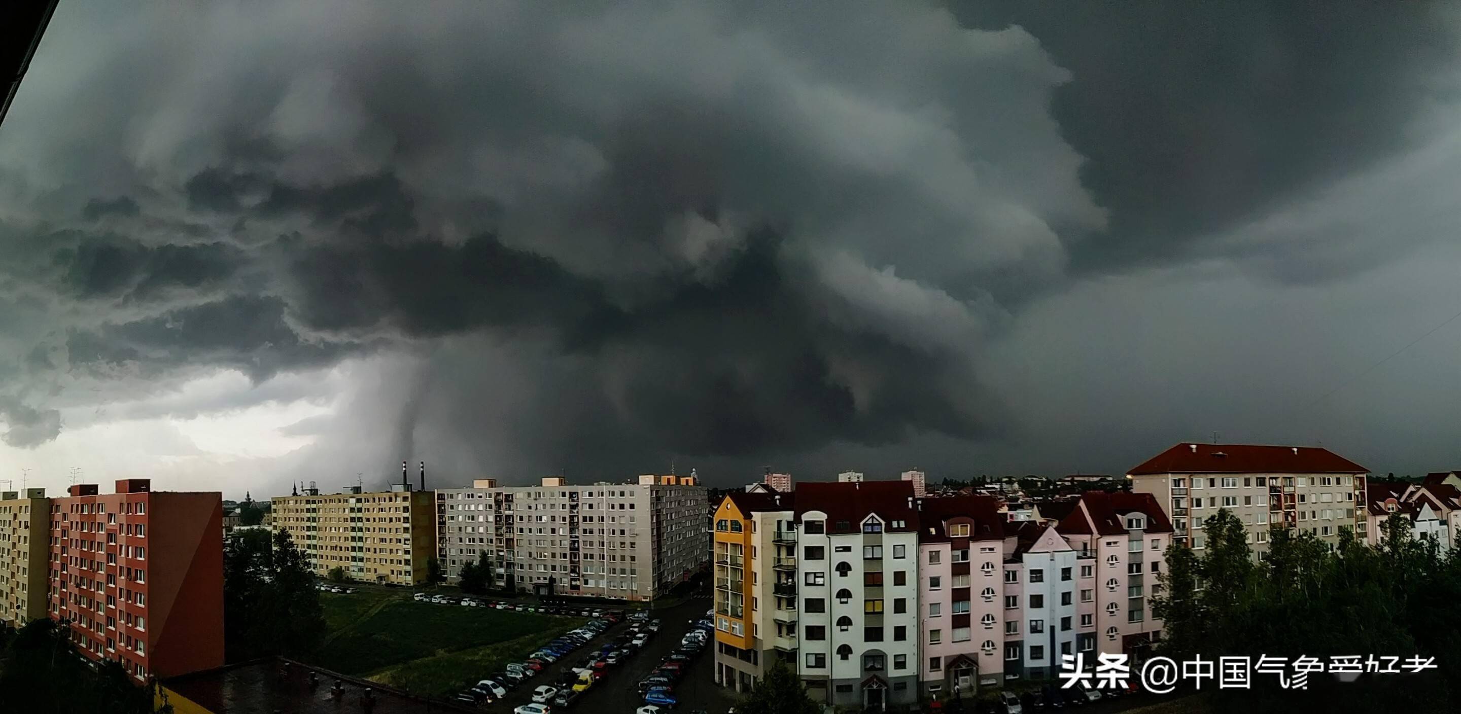 波兰战平瑞士,出线形势一片乌云 波兰战平瑞士,出线形势一片乌云