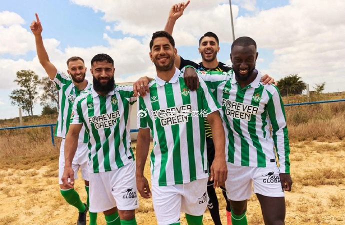 悟空体育-巴伦西亚队员集体训练,备战下一轮比赛