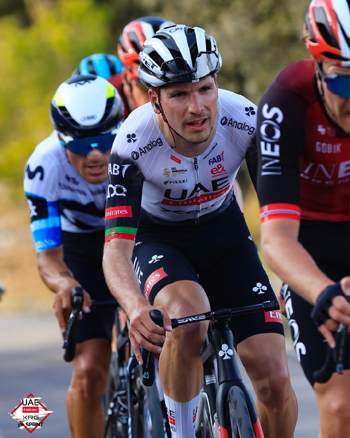 巴伦西亚队员集体训练,备战下一轮比赛 巴伦西亚队员集体训练,备战下一轮比赛