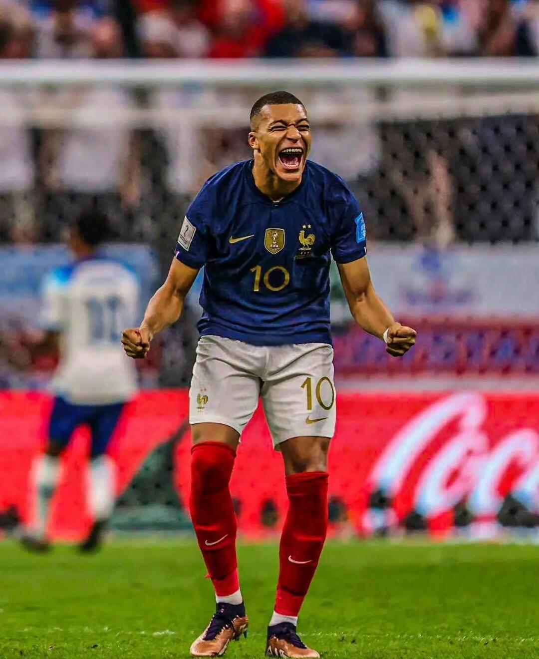 悟空体育官网-卡塔尔球队战绩抢眼,淘汰赛冲击态势强烈