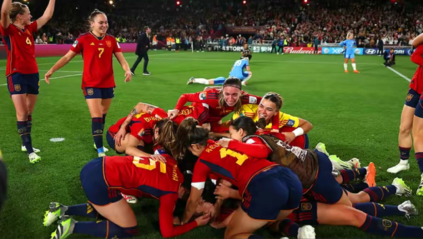 精彩绝伦,国际女足比赛接连上演高潮 精彩绝伦,国际女足比赛接连上演高潮