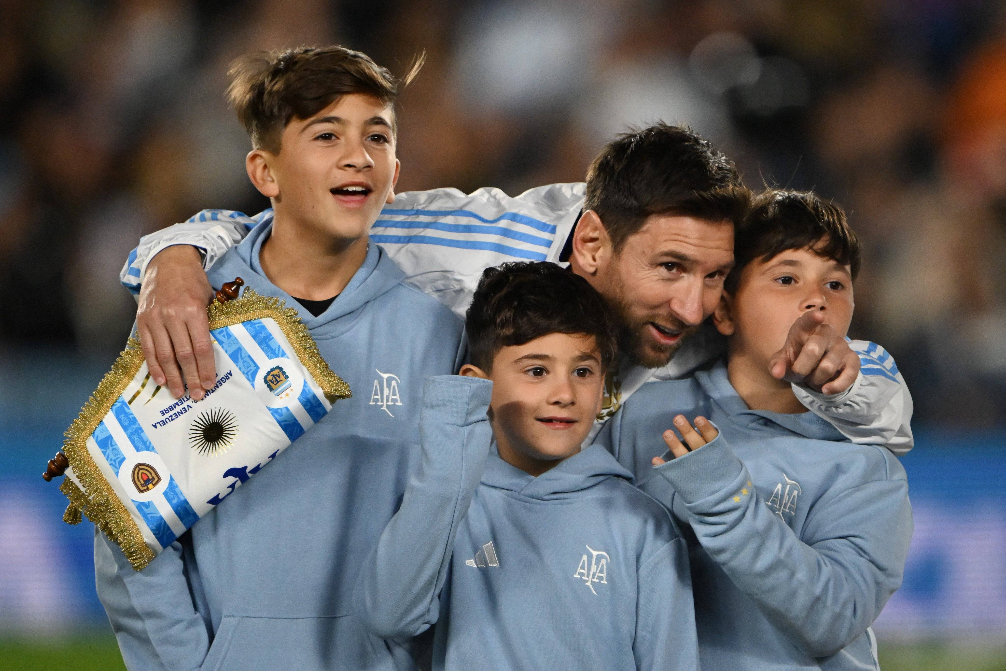 悟空体育官方网站-阿根廷一线队确认参加美洲杯，梅西领军